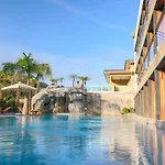 Mandala Beach Hotel